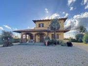 Rustico / Casale in vendita a Cortona AR