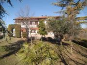 Rustico / Casale in vendita a Dogliani CN