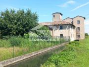 Rustico / Casale in vendita a Dovera CR