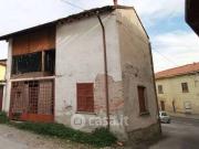 Rustico / Casale in vendita a Fenegrò CO