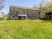 Rustico / Casale in vendita a Fermo FM