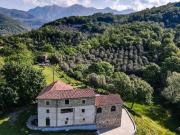 Rustico / Casale in vendita a Filattiera MS