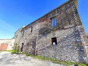Rustico / Casale in vendita a Foligno PG