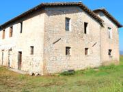 Rustico / Casale in vendita a Foligno PG