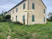 Rustico / Casale in vendita a Fratte Rosa PU