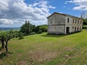 Rustico / Casale in vendita a Fratte Rosa PU