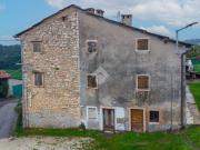 Rustico / Casale in vendita a Grezzana VR