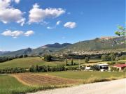 Rustico / Casale in vendita a Gualdo Tadino PG