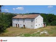 Rustico / Casale in vendita a Jesi AN