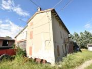 Rustico / Casale in vendita a Langhirano PR