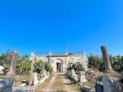 Rustico / Casale in vendita a Lizzanello LE