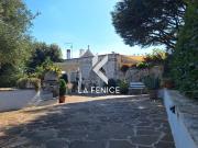 Rustico / Casale in vendita a Locorotondo BA