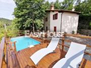 Rustico / Casale in vendita a Loro Ciuffenna AR