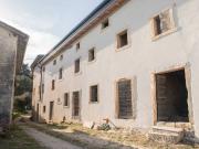 Rustico / Casale in vendita a Marano di Valpolicella VR