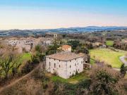 Rustico / Casale in vendita a Massa Martana PG