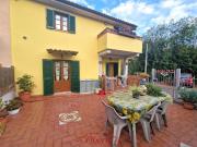 Rustico / Casale in vendita a Massarosa LU