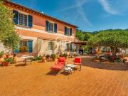 Rustico / Casale in vendita a Massarosa LU