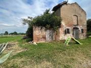 Rustico / Casale in vendita a Modena MO