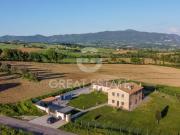 Rustico / Casale in vendita a Montecastrilli TR