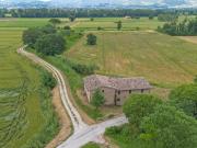 Rustico / Casale in vendita a Montefalco PG