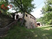 Rustico / Casale in vendita a Montevarchi AR