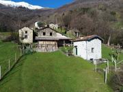 Rustico / Casale in vendita a Musso CO