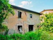 Rustico / Casale in vendita a Perugia PG
