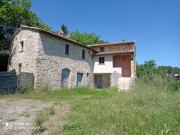 Rustico / Casale in vendita a Perugia PG