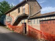 Rustico / Casale in vendita a Perugia PG