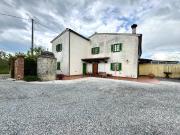 Rustico / Casale in vendita a Pistoia PT