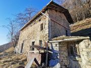 Rustico / Casale in vendita a Ponna CO