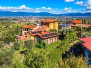 Rustico / Casale in vendita a Quarrata PT