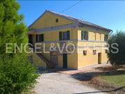 Rustico / Casale in vendita a Recanati MC