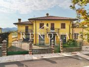 Rustico / Casale in vendita a Rivoli Veronese VR