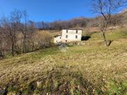 Rustico / Casale in vendita a Sale Marasino BS