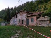 Rustico / Casale in vendita a San Benedetto Val di Sambro BO