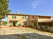 Rustico / Casale in vendita a San Casciano in Val di Pesa FI