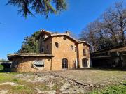 Rustico / Casale in vendita a San Cesareo RM