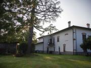 Rustico / Casale in vendita a San Fermo della Battaglia CO