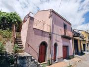 Rustico / Casale in vendita a Sant'Alfio CT