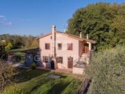 Rustico / Casale in vendita a Sarteano SI