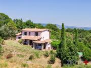 Rustico / Casale in vendita a Scansano GR