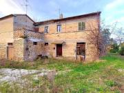 Rustico / Casale in vendita a Senigallia AN