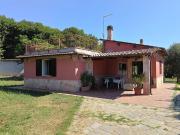 Rustico / Casale in vendita a Sutri VT