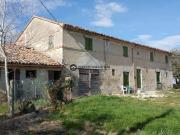 Rustico / Casale in vendita a Terre Roveresche PU
