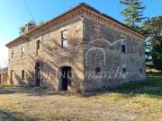 Rustico / Casale in vendita a Treia MC