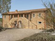 Rustico / Casale in vendita a Trequanda SI