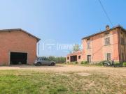 Rustico / Casale in vendita a Valsamoggia BO