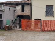 Rustico / Casale in vendita a Verona VR