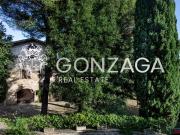 Rustico / Casale in vendita a Vignanello VT